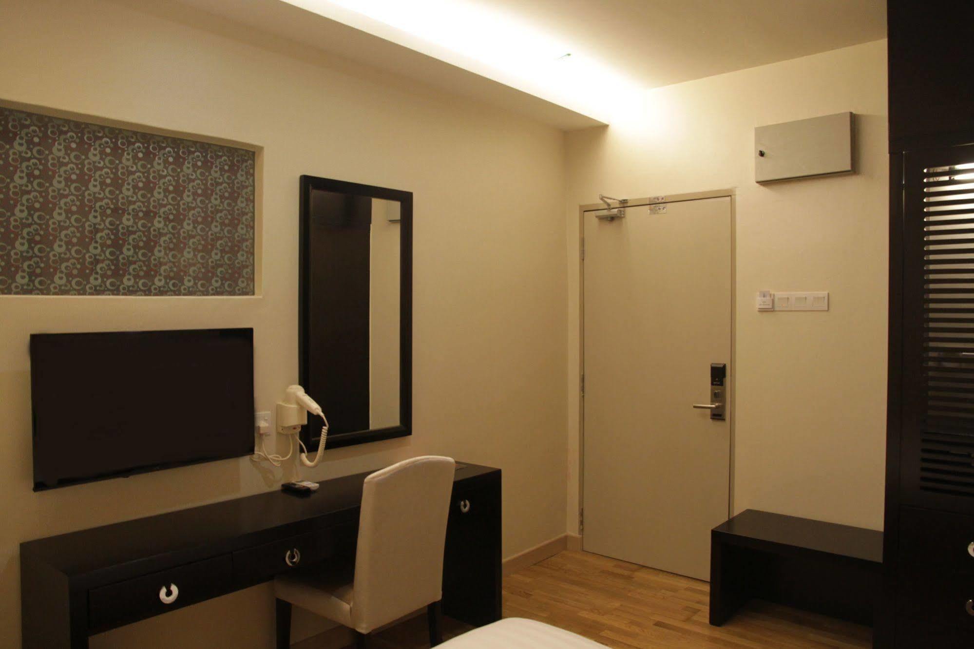 De Residence Boutique Hotel Іпох Екстер'єр фото